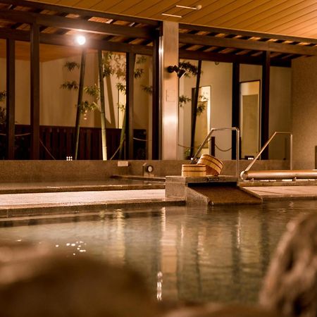 Готель Kobe Harbor Land Onsen Manyo-Club Екстер'єр фото