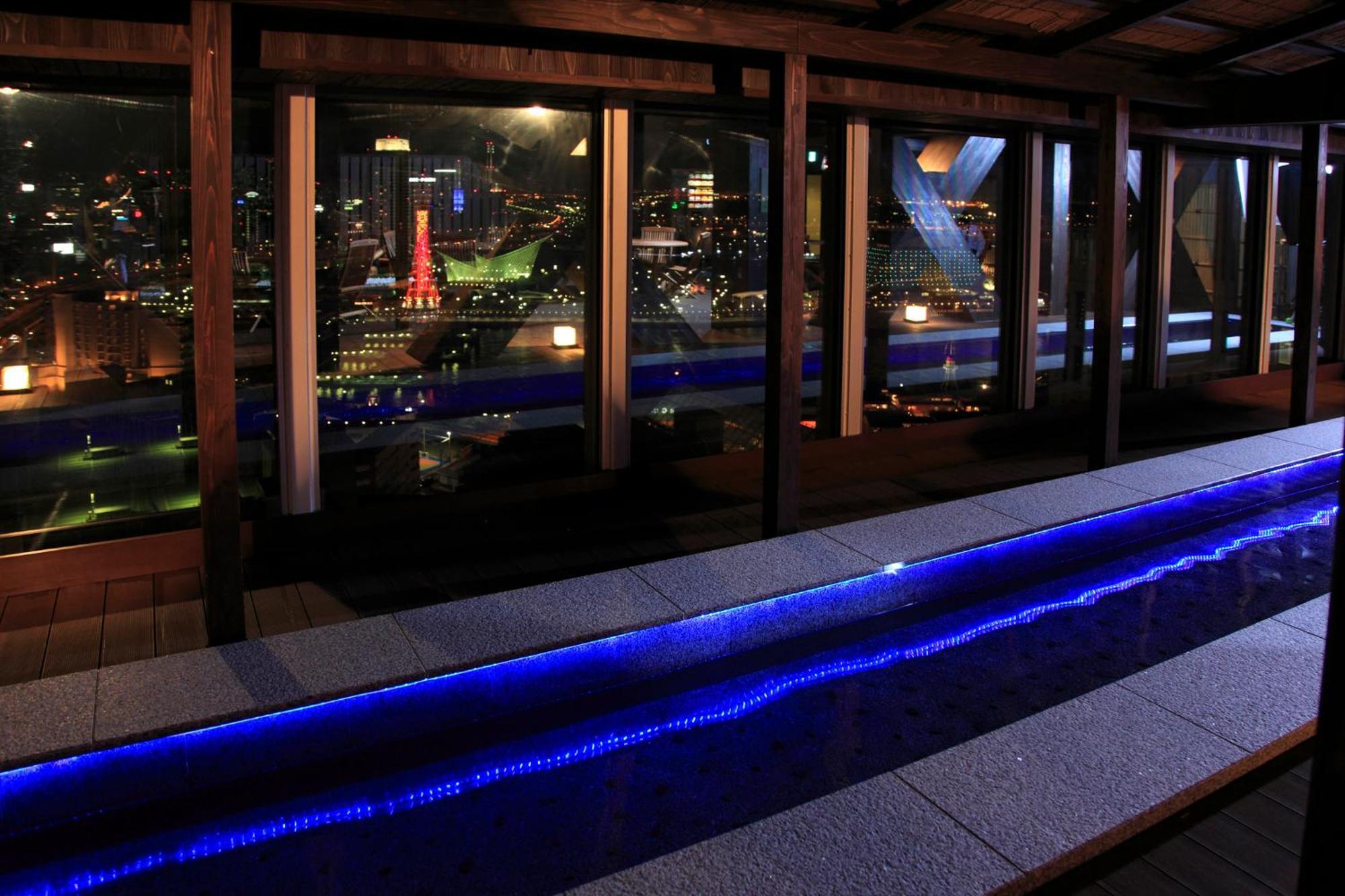 Готель Kobe Harbor Land Onsen Manyo-Club Екстер'єр фото